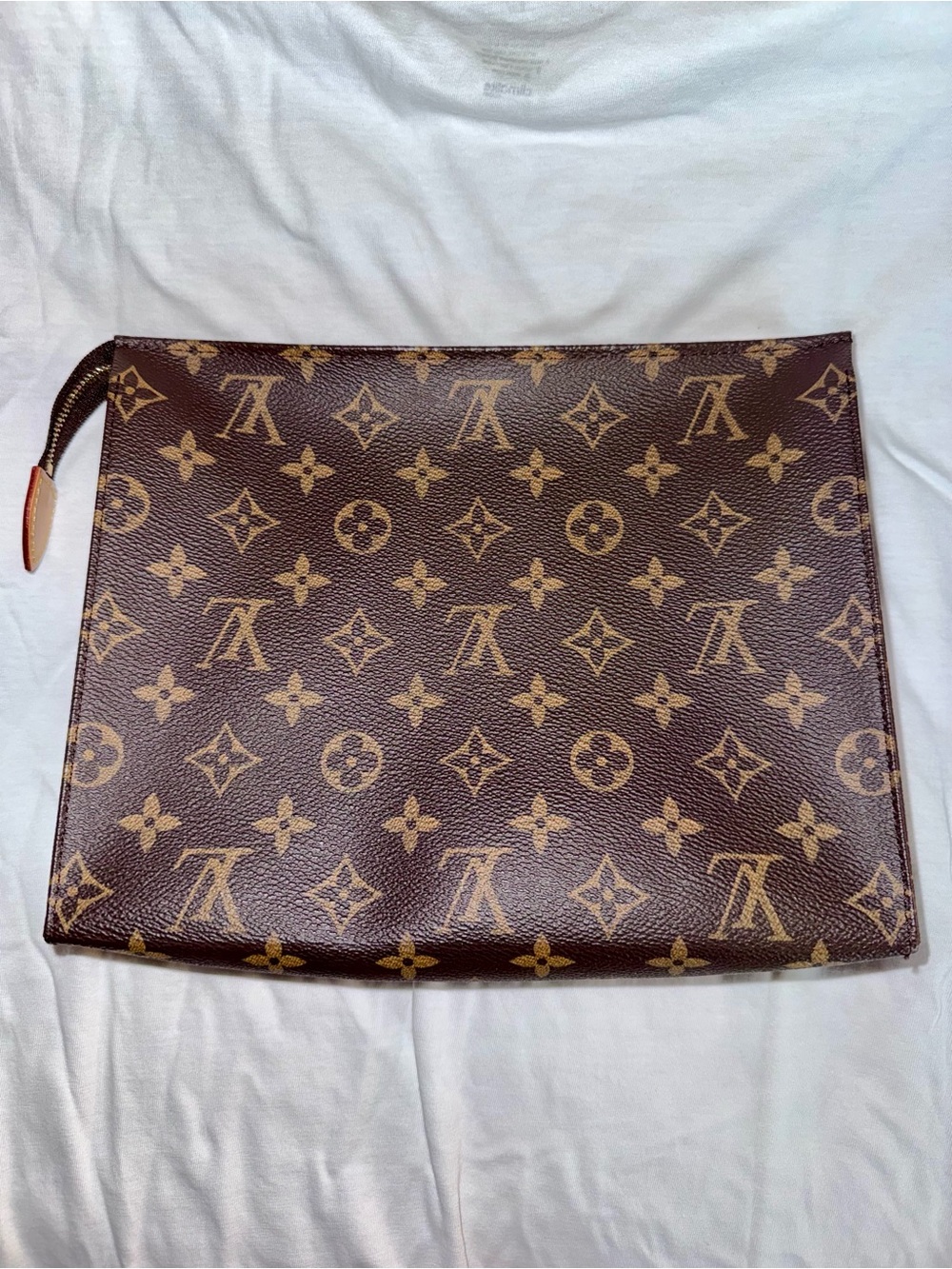 Louis Vuitton Monogram Toiletry 26